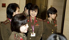 ác cô gái của ban nhạc Moranbong - Ảnh: Reuters