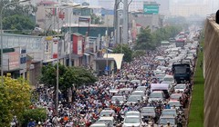 Đường vành đai 3 Hà Nội thường xuyên diễn ra cảnh tắc đường