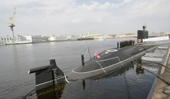 Tàu ngầm Lada đầu tiên, chiếc Saint Petersburg do nhà máy Admiralty đóng đang chạy thử nghiệm - Ảnh: TASS