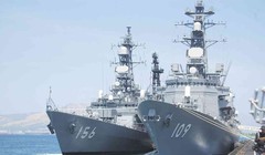 Hai khu trục hạm Nhật Bản vừa ghé thăm cảng Cam Ranh của Việt Nam