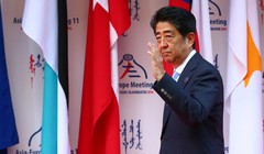 Thủ tướng Nhật Bản Abe tỏ thái độ kiên quyết ủng hộ phán quyết của toà án quốc tế về Biển Đông