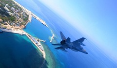 Chiến đấu cơ Trung Quốc hoạt động phi pháp ở Biển Đông