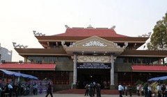 Lễ tang 4 cán bộ, sĩ quan hy sinh trong tai nạn rơi trực thăng hôm 28.1 được tổ chức trang trọng tại nhà tang lễ Bộ Quốc phòng, khu vực phía nam