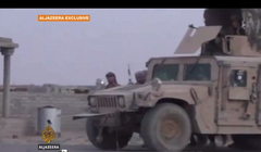 Lực lượng IS tấn công trên xe Humvees