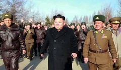 Nhà lãnh đạo Triều Tiên Kim Jong-un đang chú trọng chính sách tăng cường phát triển nền kinh tế quốc  gia và tìm kiếm nguồn đầu tư từ nước ngoài. 