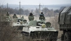 Kiev tung vũ khí, chiến sự Ukraine sắp nổ tung?