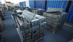 Toàn cảnh xuất khẩu vũ khí của ba siêu cường hàng đầu thế giới