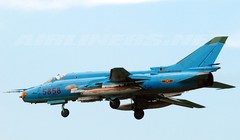 Huy động lực lượng tìm kiếm phi công và 2 máy bay Su-22