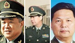 Từ trái qua phải: Chiêm Quốc Kiều, Chiêm Tuấn, Đổng Minh Tường, ba tướng quân đội Trung Quốc đang bị điều tra. Ảnh: Bastillepost