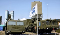 Sức mạnh vô địch của tổ hợp S-400 “Triumph“