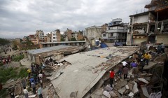 Việt Nam cứu trợ Nepal bị động đất