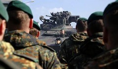 NATO lại “bày binh bố trận” uy hiếp Nga