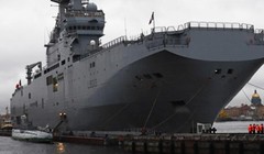 Số phận khốn khó của tàu đổ bộ trực thăng Mistral