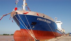 Số nợ quá hạn từ Vinashin vẫn đang tạo áp lực lên các khoản vay của Việt Nam.