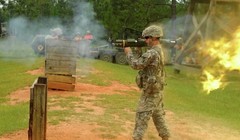 Mỹ cung cấp tên lửa nhằm giúp Iraq chống IS 