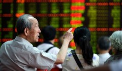 Hơn 1.300 công ty rời sàn, chứng khoán Trung Quốc lại xin “doping”