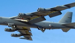 Mỹ dùng "ván bài quân sự" chuộc lỗi với đồng minh?