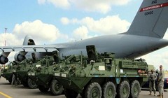 Xe bọc thép Stryker được Mỹ triển khai tới châu 