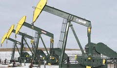 Giá dầu đảo chiều thành công, vượt đáy 6 tháng