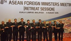 Ngoại trưởng các nước ASEAN tham gia hội nghị.
