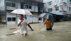 Bão Soudelor gây ngập nặng ở Phúc Kiến Ảnh: Reuters