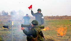 Bắn súng phóng lựu nhiệt áp