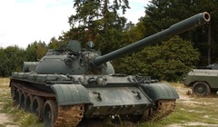 T-54 và T-55 là tên gọi một thế hệ xe tăng sản xuất tại Liên Xô và trang bị cho quân đội nước này từ năm 1947 đến 1962. Đây là mẫu xe tăng sản xuất nhiều nhất với tổng số 95.000 xe xuất xưởng