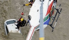 Trực thăng cứu hộ ở tỉnh Ibaraki. (Ảnh: Kyodo)