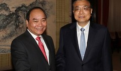 Phó Thủ tướng Nguyễn Xuân Phúc và Thủ tướng Trung Quốc Lý Khắc Cường