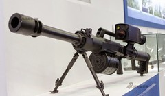 Khẩu súng chống bắn tỉa mới do Trung Quốc chế tạo. Ảnh: Sina