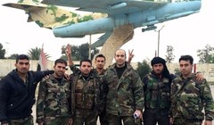 Binh sĩ Syria tại căn cứ sân bay Kweives giành lại được dưới sự yểm trợ của Không quân Nga