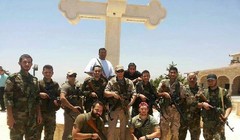 Sau hai ngày bão lửa, dân quân Syria chiếm lại thị trấn chiến lược