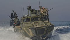 Video: Iran lại công bố 1 video tiếp theo về vụ bắt xuồng tuần tiễu  Hải quân Mỹ