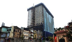 Giáng chức, điều chuyển cán bộ liên quan vụ 8B Lê Trực