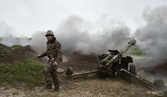Pháo binh Armenia tập kích vào các khu tập kết quân đội Azerbaijan