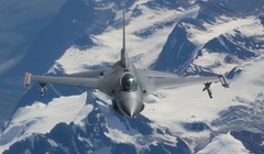 Mỹ “bật đèn xanh”, Việt Nam có thể mua F-16 Mỹ thay thế MiG -21? 