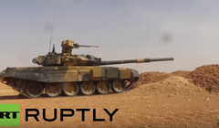 Video: Lực lượng vũ trang quân đội Syria tấn công trên sa mạc tỉnh Raqqa