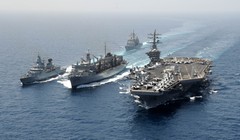 Cụm tàu sân bay tấn công chủ lực USS Dright Eisignhower Mỹ