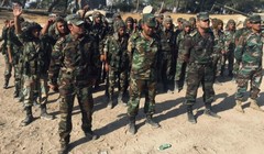 Binh sĩ Quân đội Syria chuẩn bị tấn công trên vùng nông thôn tỉnh Homs