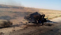 Xe VBIED bị bắn tan trên đường quốc lộ Salamiyah-Ithriyah