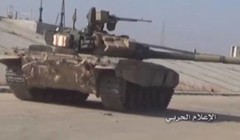 Xe tăng T-90 quân đội Syria trên chiến trường Aleppo