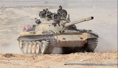Xe tăng quân đội Syria trên chiến trường tỉnh Homs