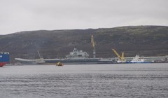 Tàu sân bay Đô đốc Kuznetsov Nga tại cảng Tartous ở Syria 