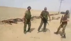 Thiếu tướng Issam Zahreddine kiểm tra kết quả trận chiến trên chiến trường Deir ez Zor