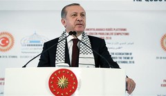 Tổng thống  Erdogan phát biểu trong Hội nghị