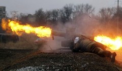 Binh sĩ lực lượng Lugansk sử dụng tên lửa chống tăng ATGM