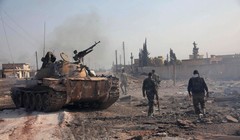 Binh sĩ Vệ binh Cộng hòa Syria trên chiến trường ngoại ô Damascus