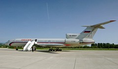 Máy bay chở khách Tu-154 Nga