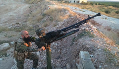 Binh sĩ quân đội Syria, phòng ngự trên tuyến sân bay Kweires