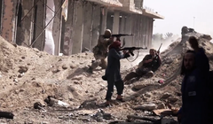 Chiến binh khủng bố IS tấn công vào Deir Ezzor